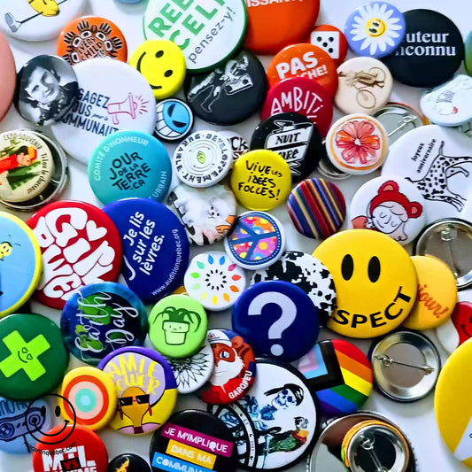 macarons promotionnels personnalisés faits au Québec badges pins buttons épinglettes